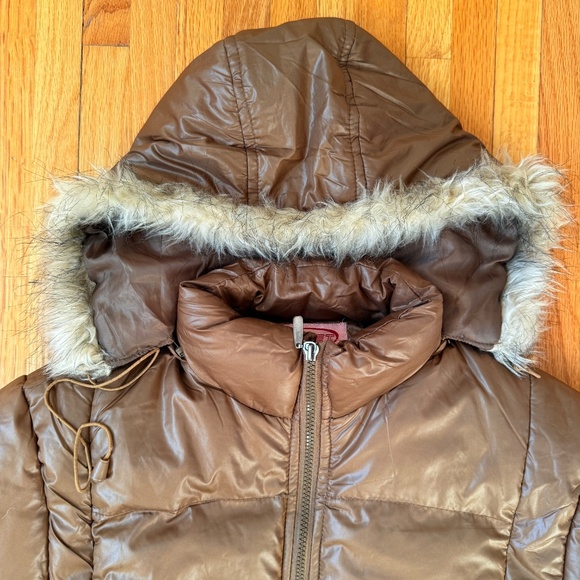 Y2K Brown Puffer Jacket with Faux Fur hood - Picture 9 of 13